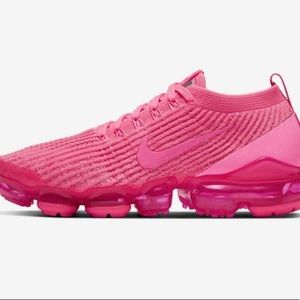 Meet your Posher, Latoya